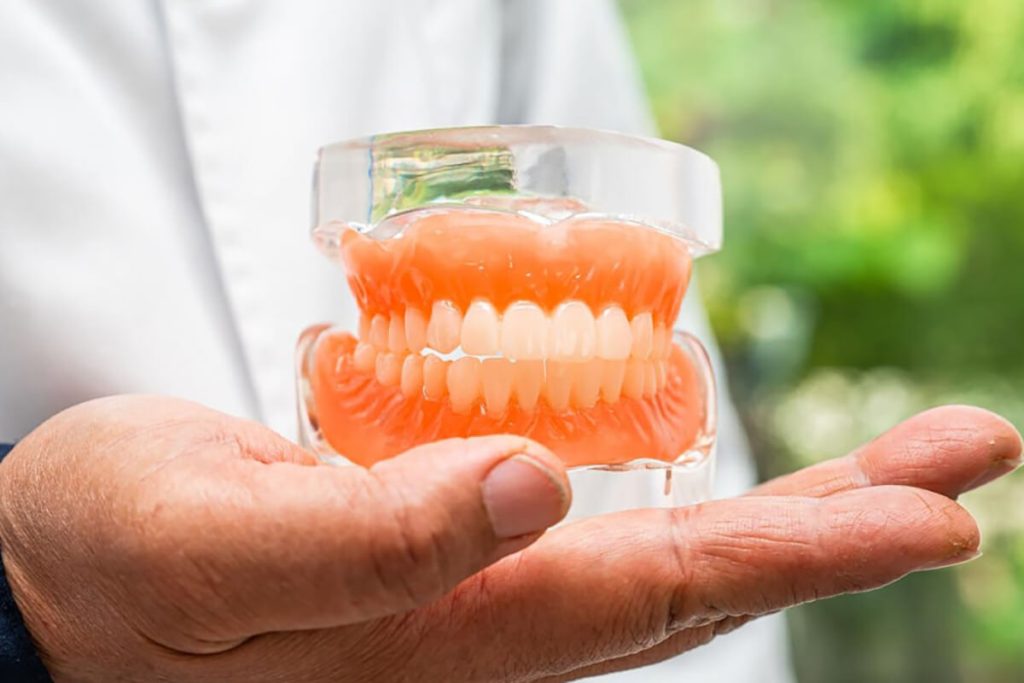 Partial & Full Dentures New Brighton, MN - Services